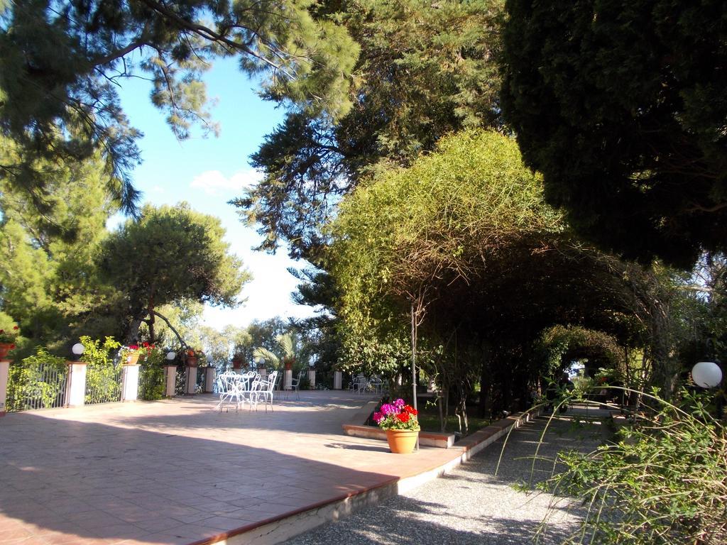 Excelsior Palace Hotel 4*