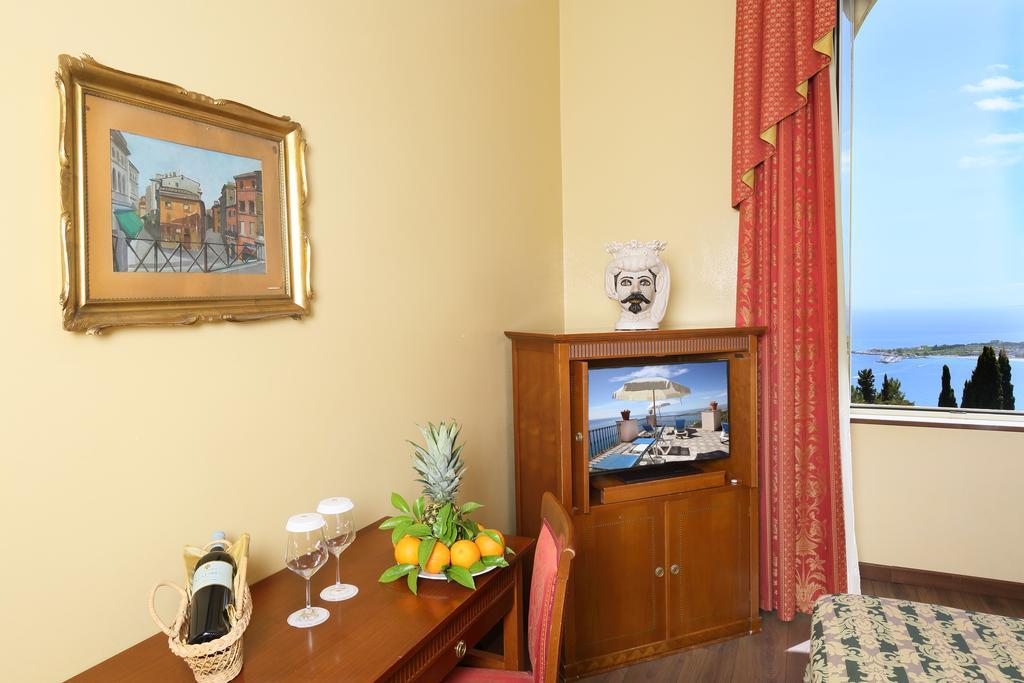 Excelsior Palace Hotel