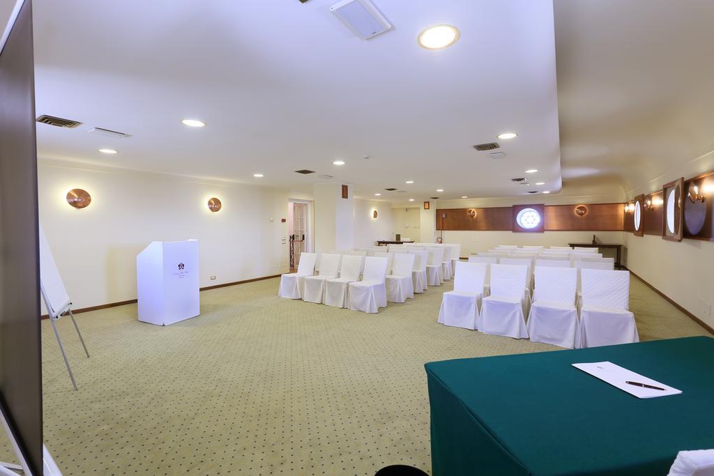Excelsior Palace 4*